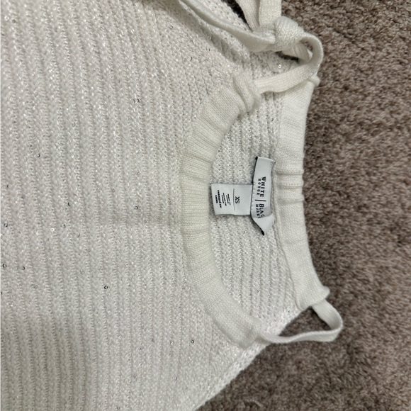 Elegant White Halter Top White House black market-size xs - Picture 7 of 7